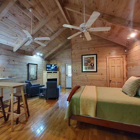 New River Trail Cabins 갈락스 외부 사진