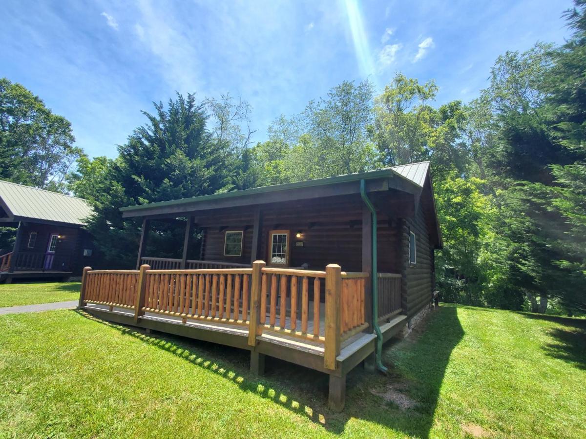 New River Trail Cabins 갈락스 외부 사진