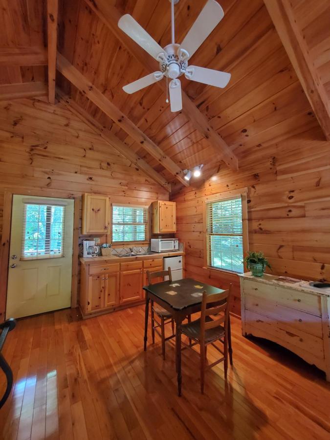 New River Trail Cabins 갈락스 외부 사진