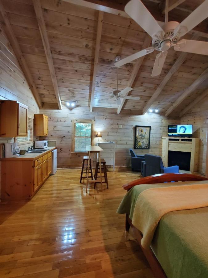 New River Trail Cabins 갈락스 외부 사진